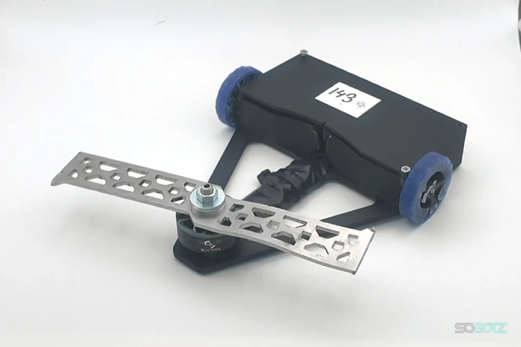 Combat robot Minitoombstone